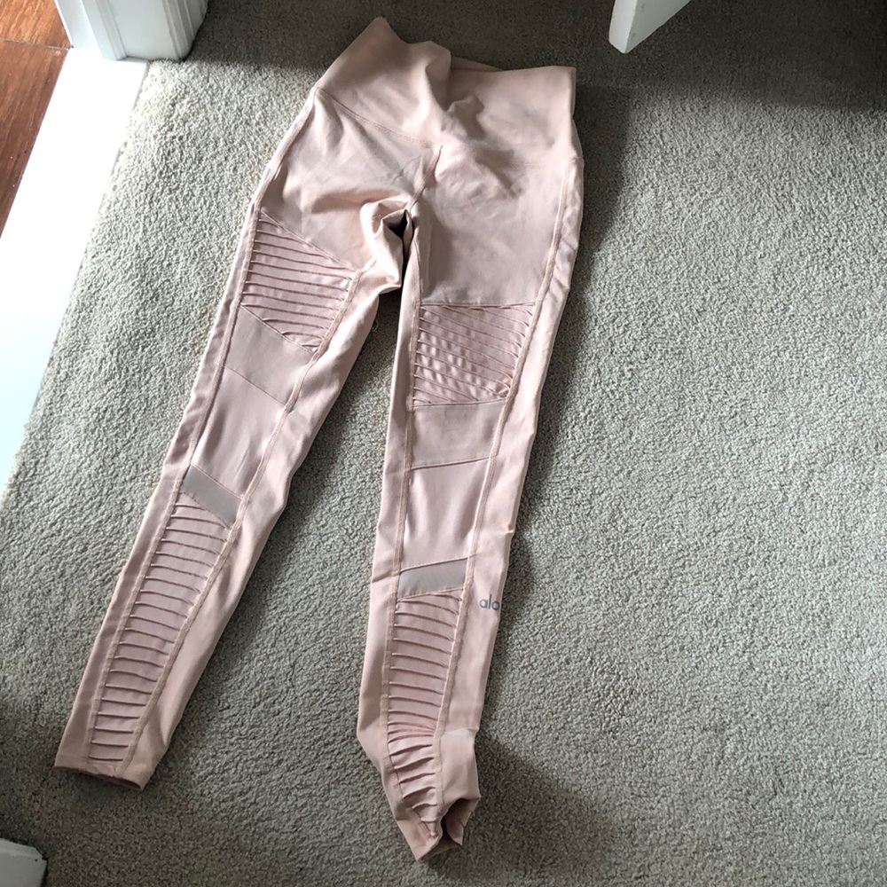 Alo Yoga High-Waist Moro Leggings